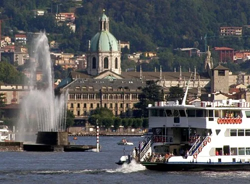 Esperienza esclusiva sul Lago di Como